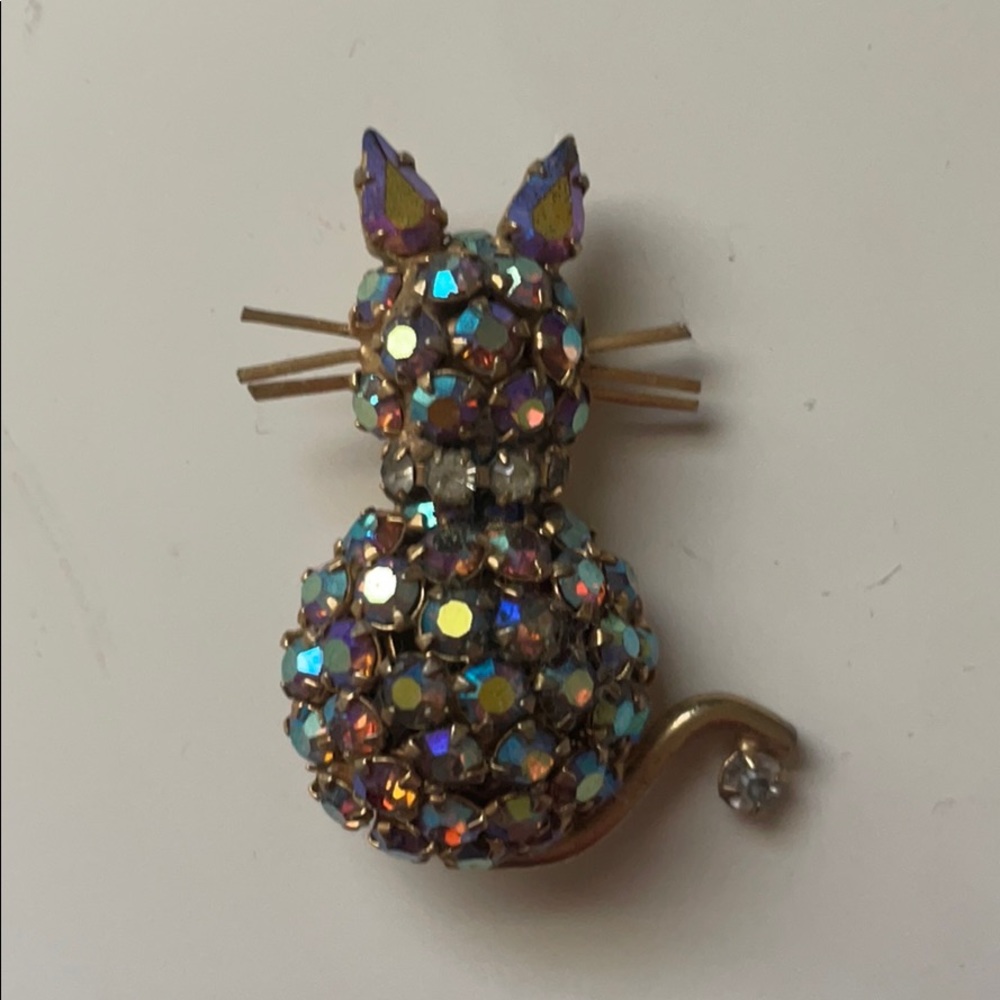 Vintage Warner Cat Jewel Pin Brooch